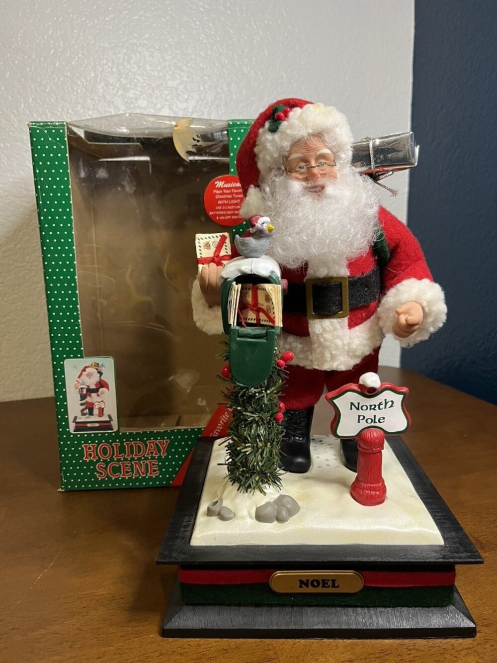 Holiday Creations 1993 Christmas Musical Figure Decorations 12" Vtg Santa Claus